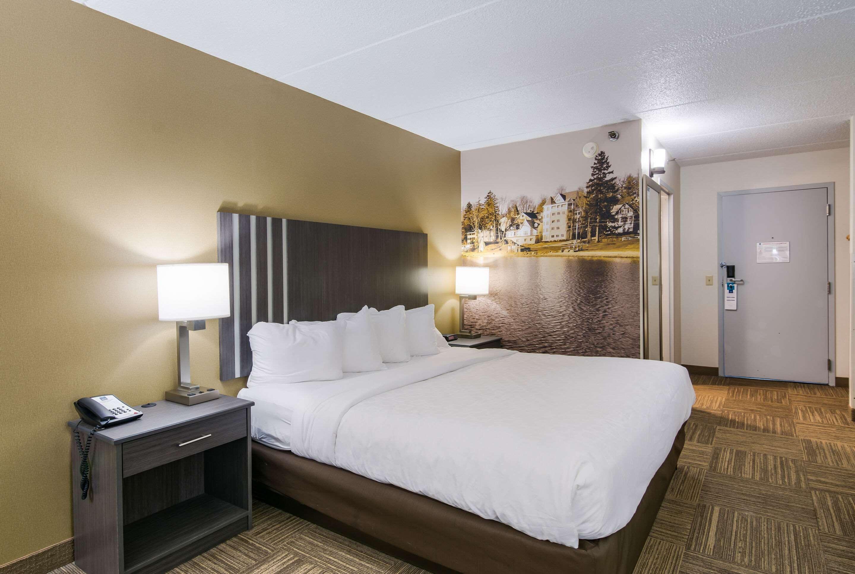 Clarion Pointe Jamestown - Falconer מראה חיצוני תמונה